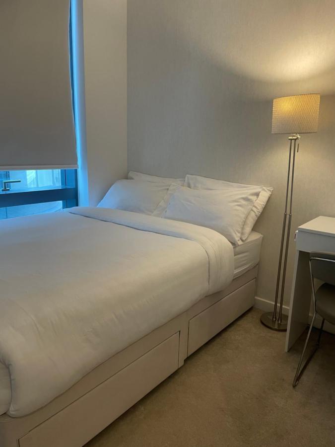 Shared Apartment In Central Лондон Экстерьер фото