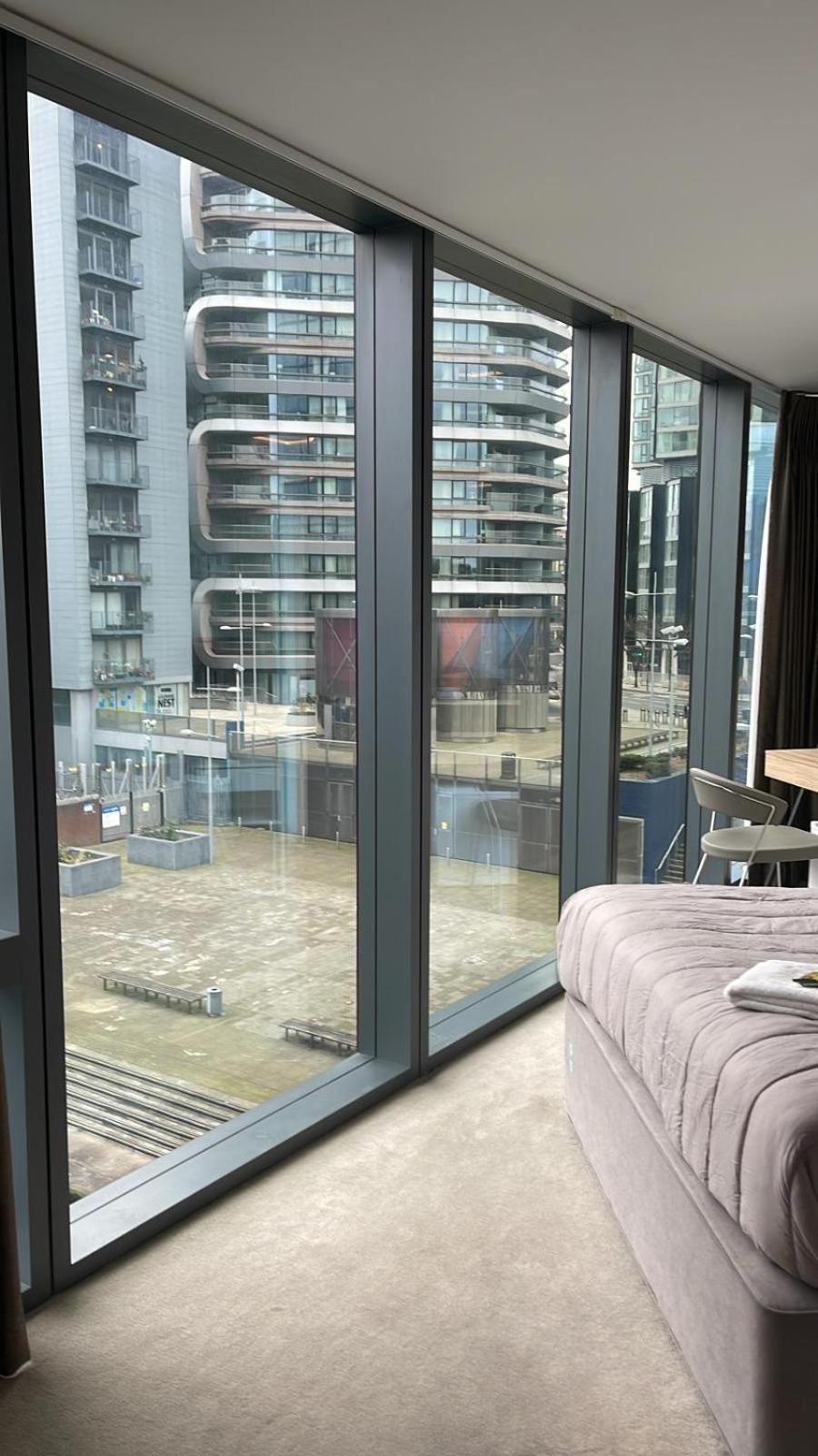 Shared Apartment In Central Лондон Экстерьер фото
