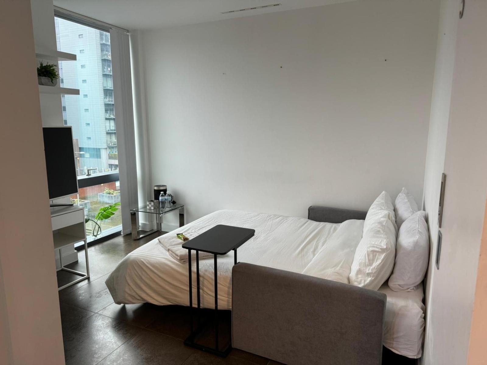 Shared Apartment In Central Лондон Экстерьер фото